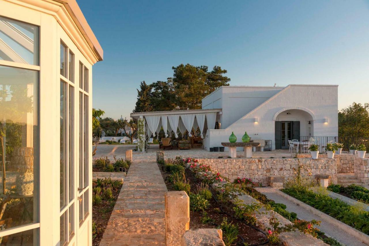 Tenuta Del Lauro 4* Locorotondo