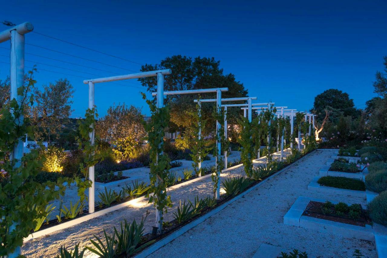 Tenuta Del Lauro 4* Locorotondo